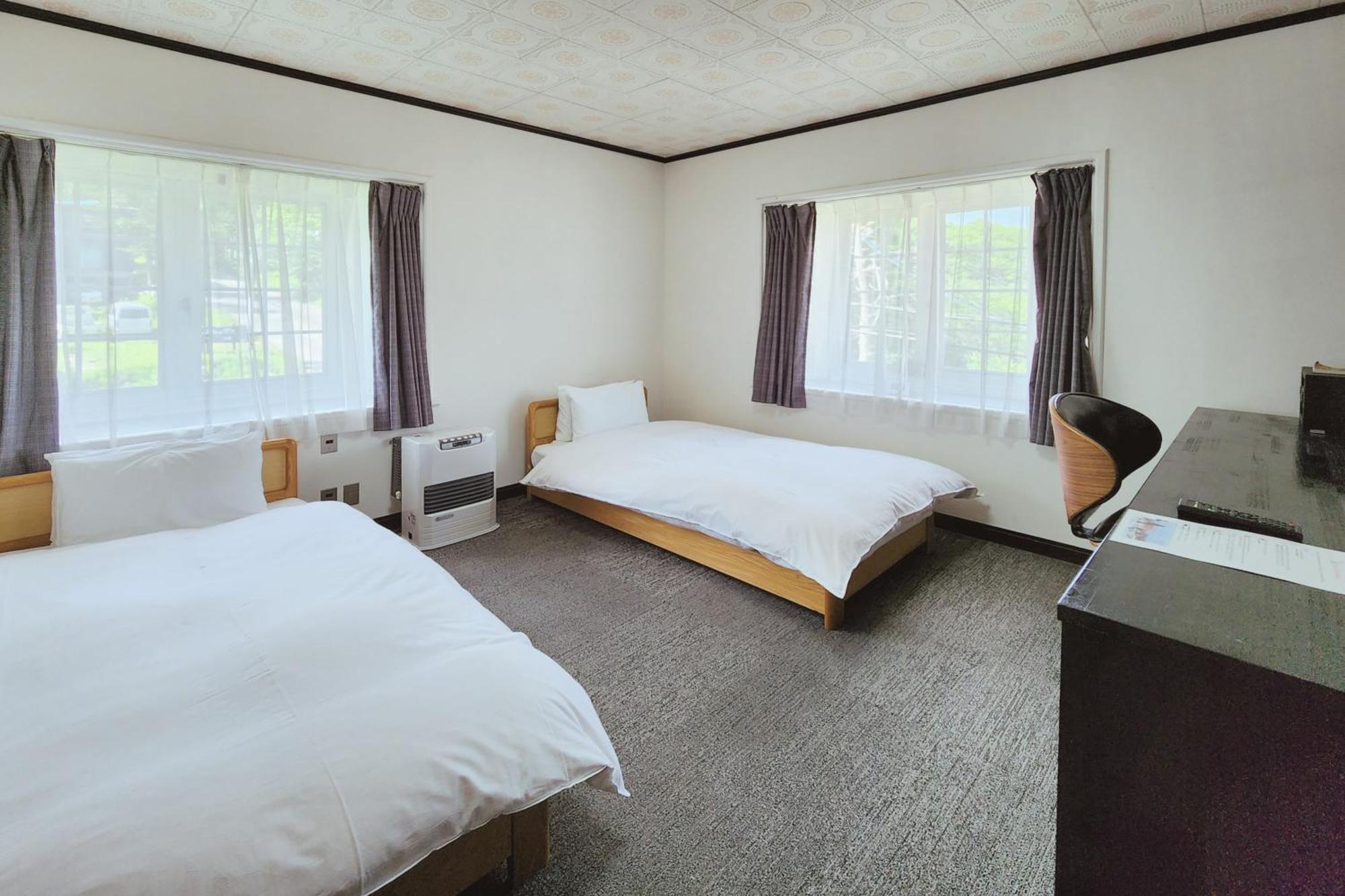 Sunshine Hakuba Ski-To-Door Екстер'єр фото
